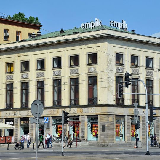 15/17 Nowy Świat Street in Warsaw