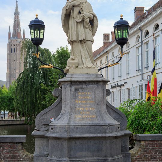 Statue de Jean Népomucène