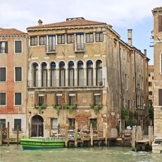 Palazzo Donà della Madoneta