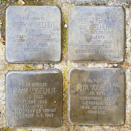 Stolperstein en memoria de Isaak  Vogelhut