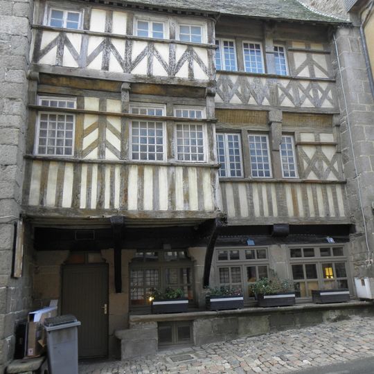Maison, 56 Rue Renan, Tréguier