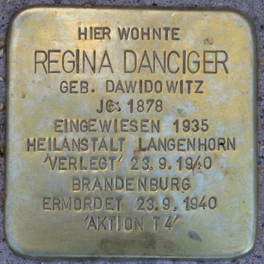 Stolperstein en memoria de Regina Danciger