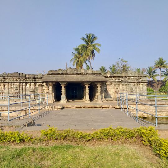 Manikesvara temple at Muskinbhavi