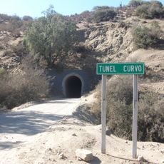 Túnel Curvo