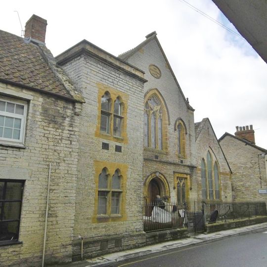 Somerton United Reform Church, Schoolrooms, And Front Boundary Railings