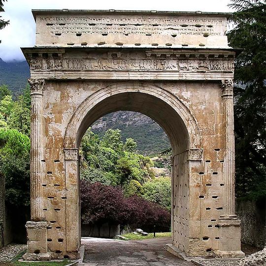 Arc d'Auguste