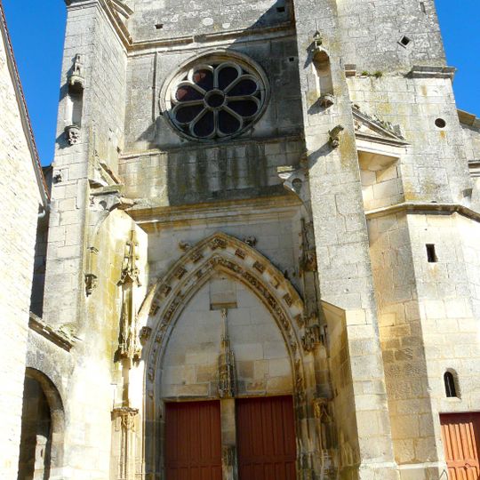 Église Saint-Aignan de Poilly-sur-Serein