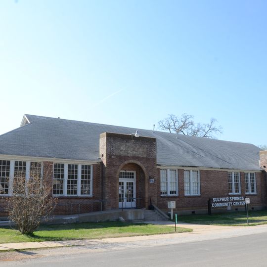 Sulphur Springs Old School Complex Historic District