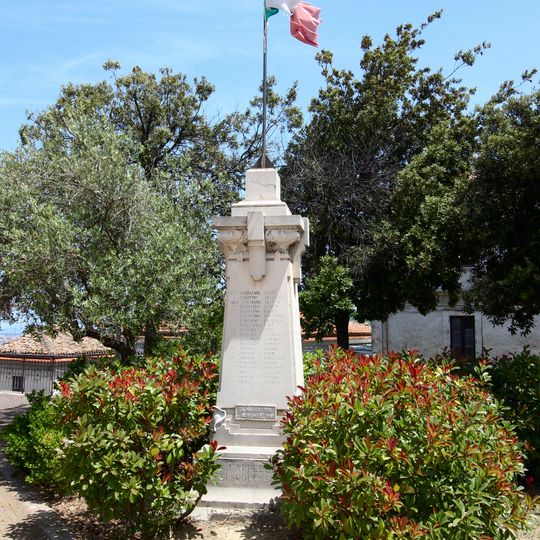 Monumento ai caduti a Cappelle sul Tavo