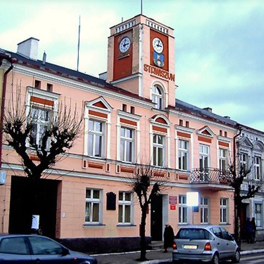 Ratusz w Stawiszynie