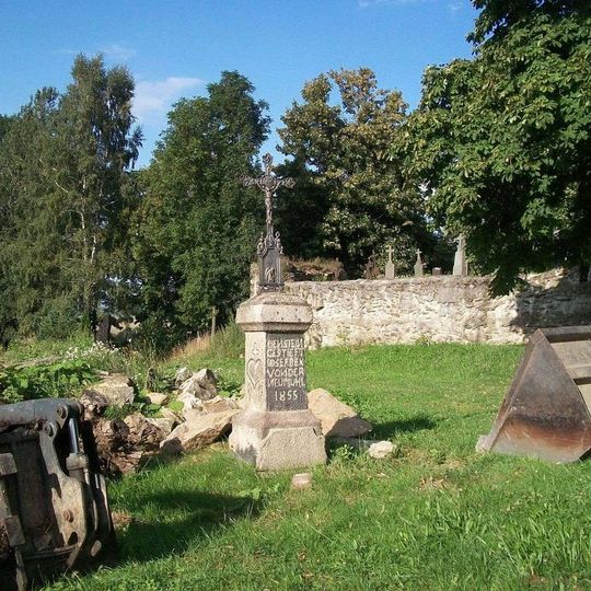 Kříž v Hoře Svatého Václava u kostela