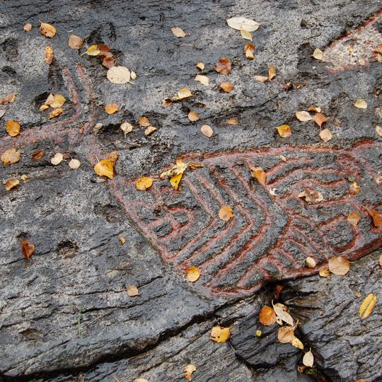 Rock carvings at Tennes