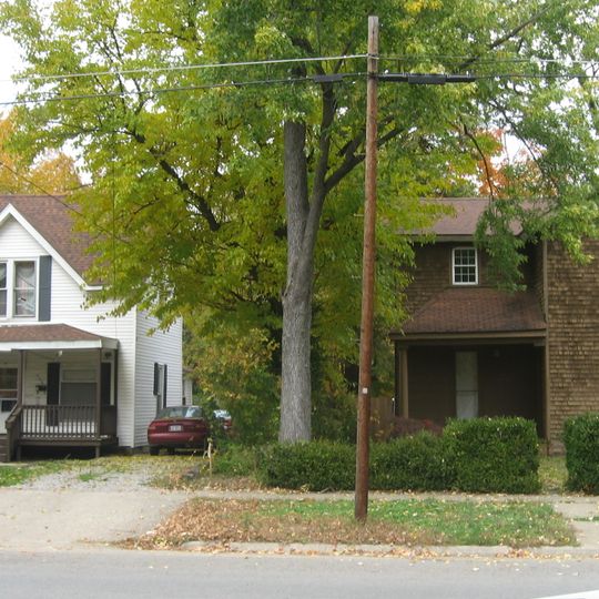 West Walnut Street Historic District