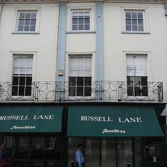 2 and 4, High Street