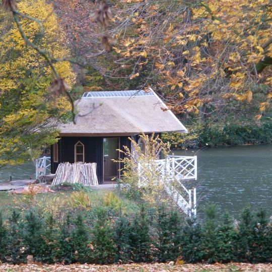 Vliek Castle: bath house