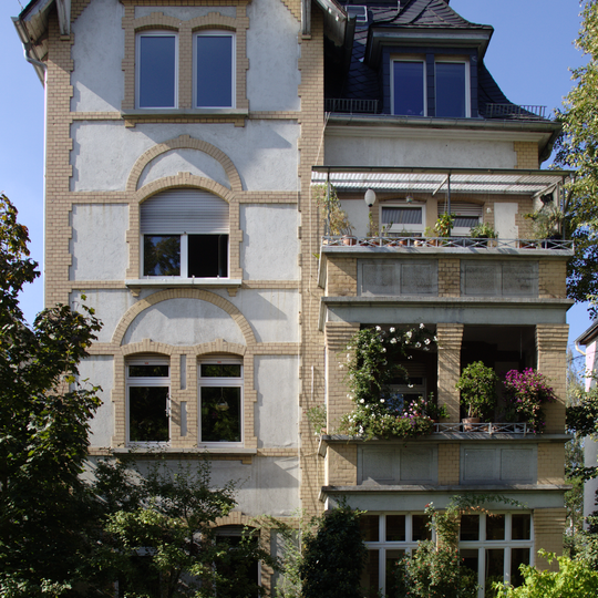 Haus Nahrungsberg 12
