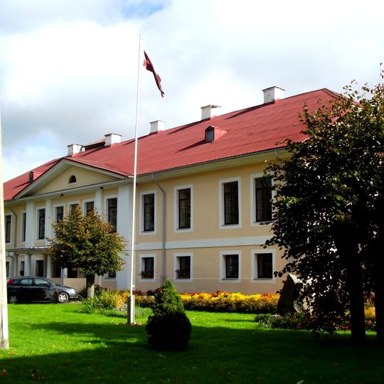 Lielvircavas muižas kungu māja