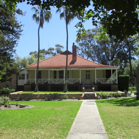 Manning Estate