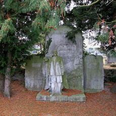 Grabdenkmal Girtschall