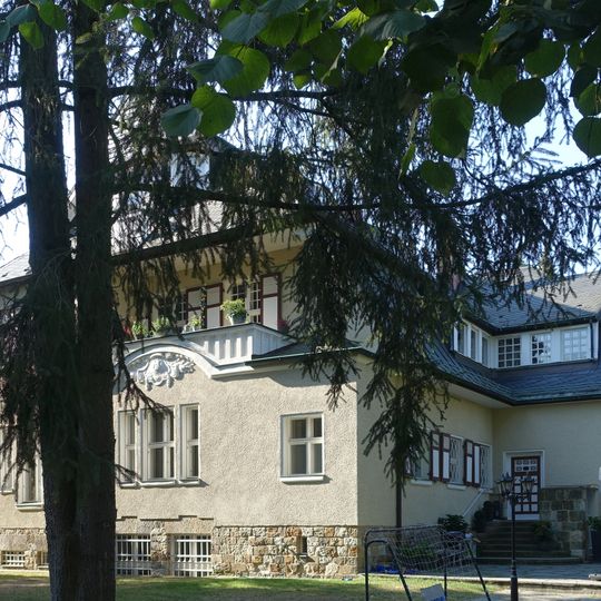 Wohnhaus Stubenrauchstraße 9