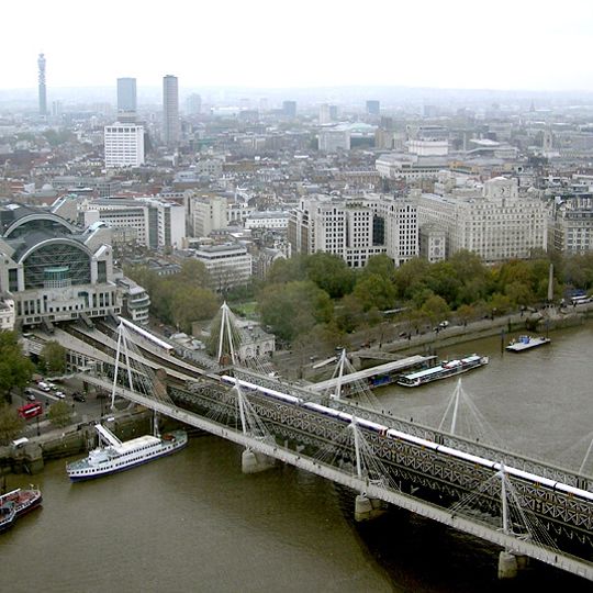 Hungerford Bridge