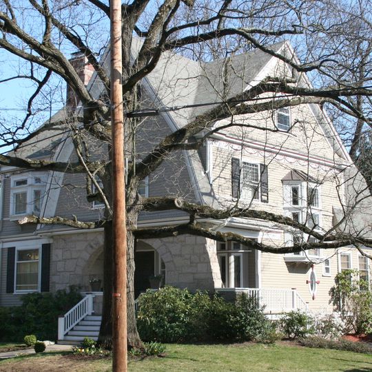 House at 1008 Beacon Street
