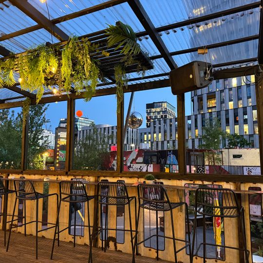 Transit Rooftop & Bar