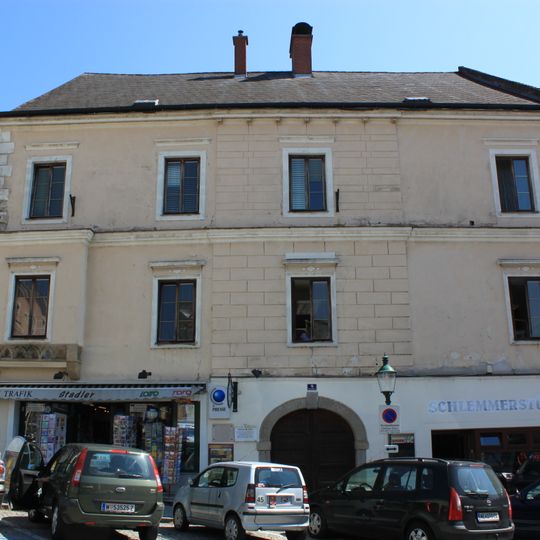 Passauer Hof /ehem. Palas der Ybbsburg