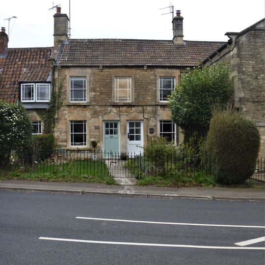 60 And 61, Ham Green