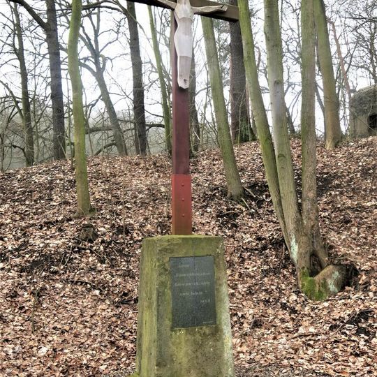 Kříž u silnice z Valtířova do Olešnice