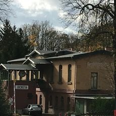 Jocketa station building