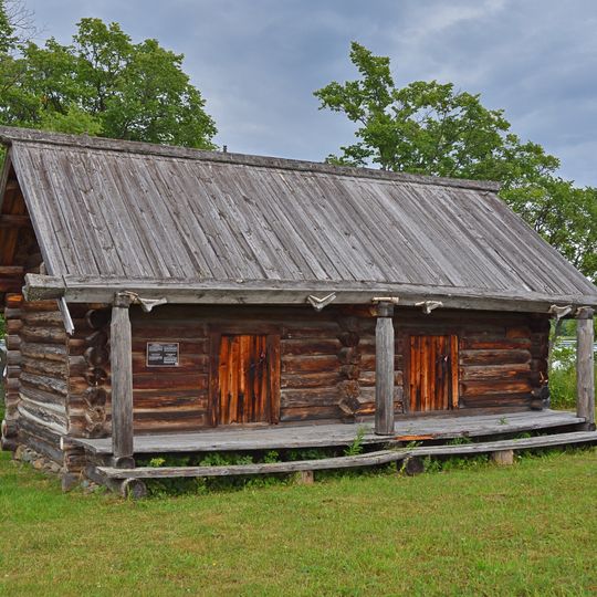 Амбар Беляева из деревни Матвеева Сельга