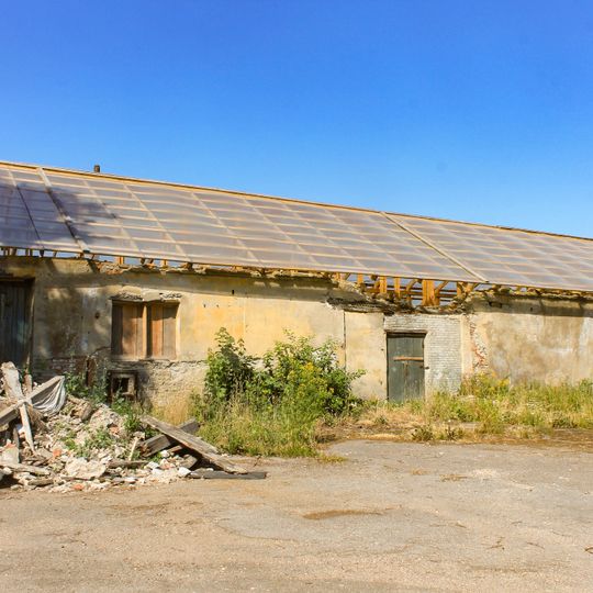 Западный флигель