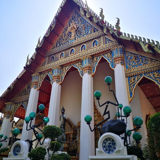Wat Khlong Toei Nai