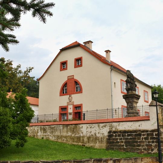 Špitál Mimoň, V Lukách č.p. 101