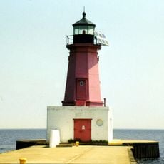 Menominee Pier Light