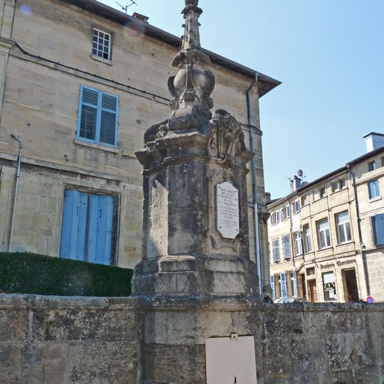 Fontaine de la place de la Fontaine