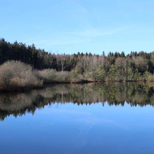 Kastensee mit angrenzenden Kesselmooren