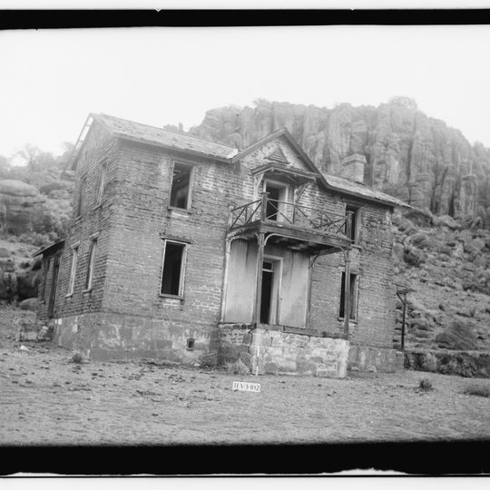 Fort Davis Quarters HB-14