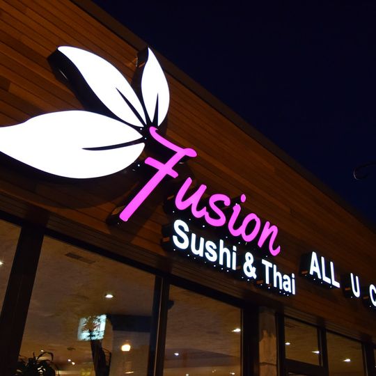 Fusion Sushi 17ave