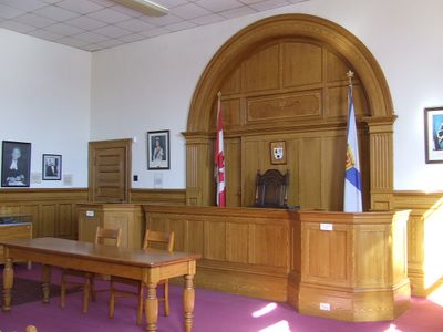 Interior 0
