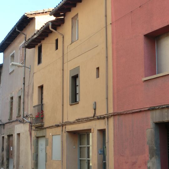 Building in carrer Gran, 36