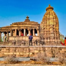 Mahadeva temple, Nohta