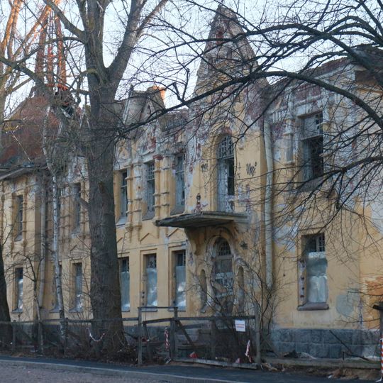 Главный дом