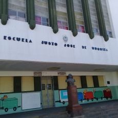 Escuela Justo José de Urquiza