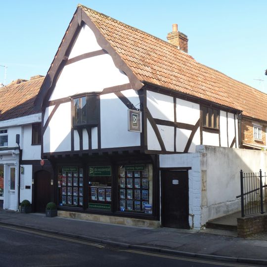 9, Church Street