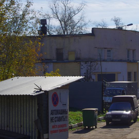 Snabgress garage building