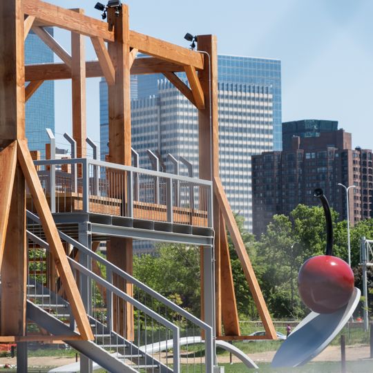 Spoonbridge and Cherry