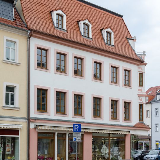 Wohnhaus in Ecklage Obermarkt 24