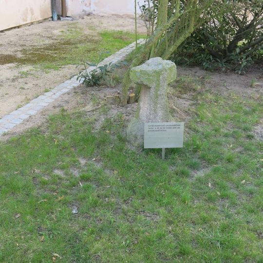 Smírčí kříž III v atriu muzea ve Stříbře